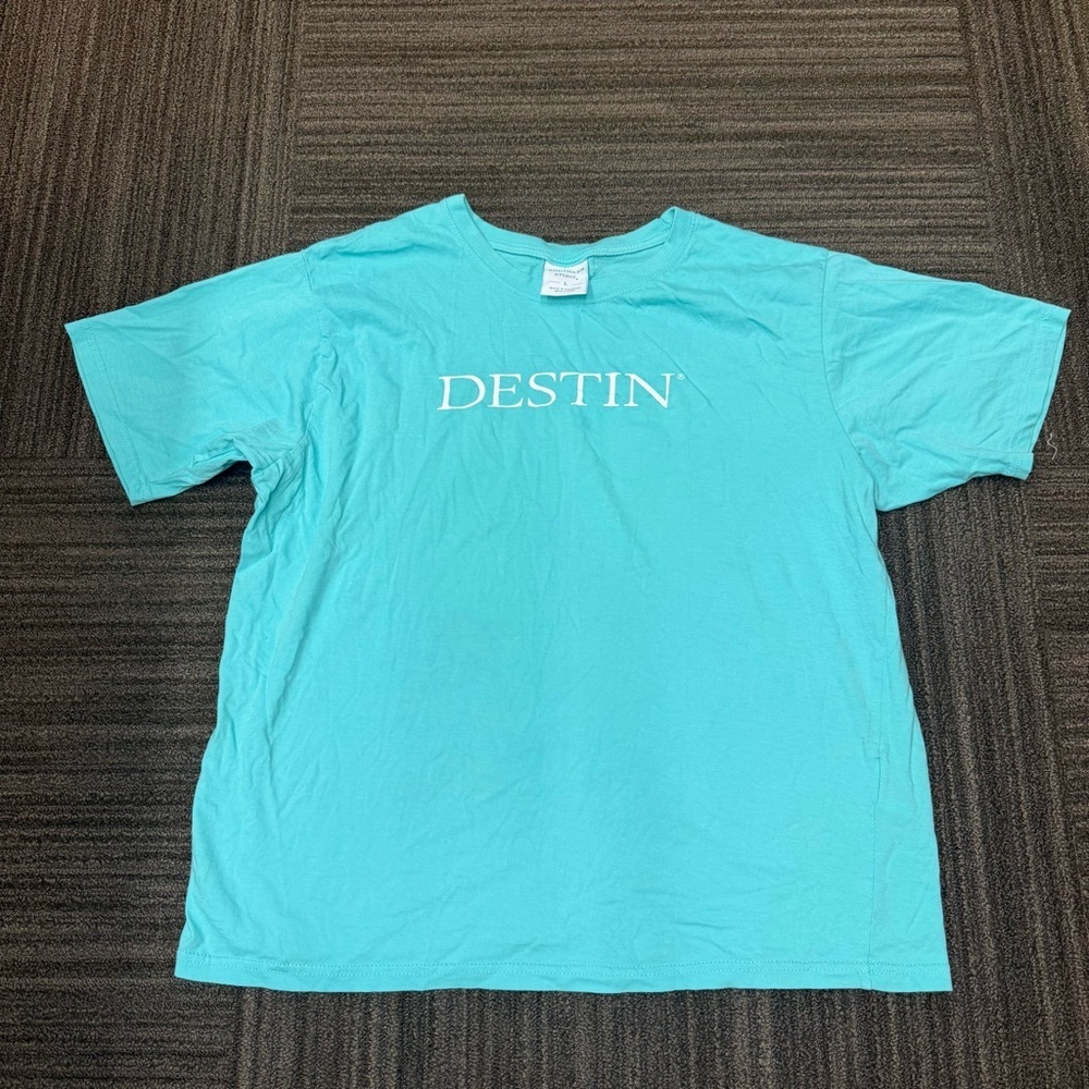 DESTIN Southern Spirit Short-Sleeve Tee in Aqua Blue Destin Print